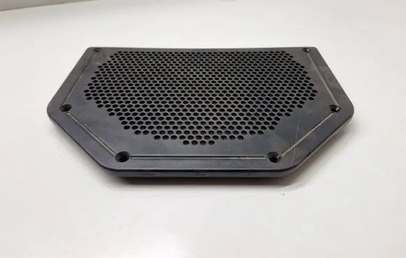 BMW 6 E63 E64 Subwoofer grill/trim 6925337