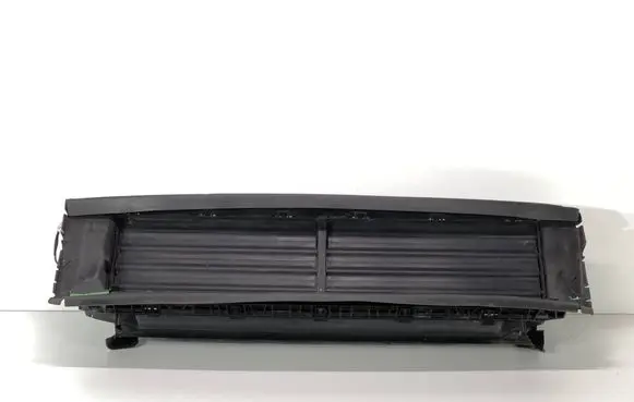 Skoda Kodiaq II Intercooler air channel guide 565122321A