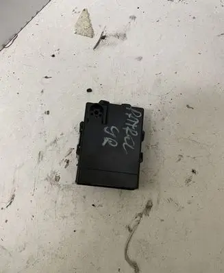 Nissan Patrol Y61 Other control units/modules 28495VB002