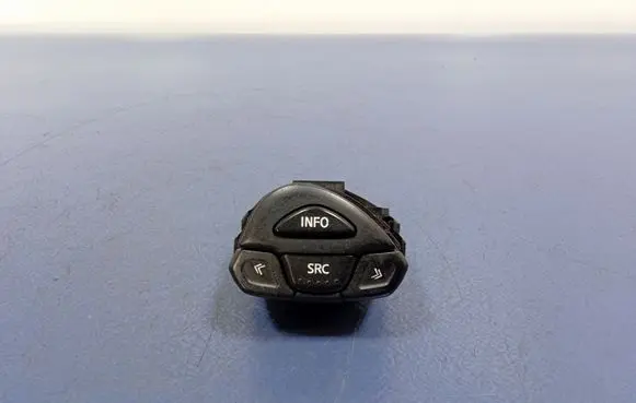 Nissan Almera Tino Head unit multimedia control 25552BN800