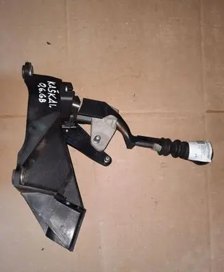 Nissan Qashqai Gear shifter/selector 112102067
