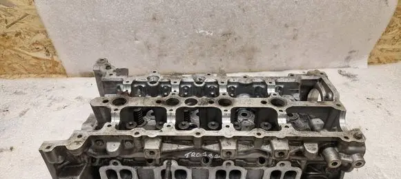 Nissan Qashqai Engine head M9Z03 1313022