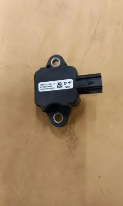 Tesla Model S Airbag deployment crash/impact sensor 100527500A