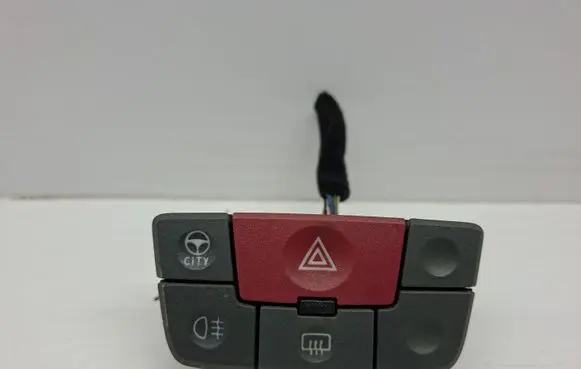 Fiat Panda II Hazard light switch 735357113