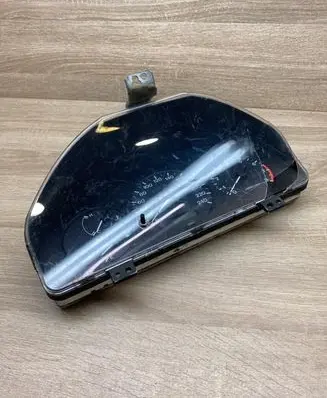 Mazda 626 Speedometer (instrument cluster) GE6WD MAZDASPEEDOMETER