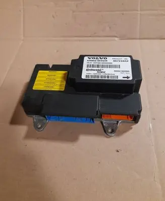 Volvo V50 Airbag control unit/module 30724652 005030900695 00001393B3