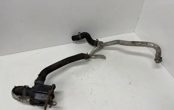 Audi A6 S6 C8 4K Engine coolant pipe/hose 059121075FH 06H121601M