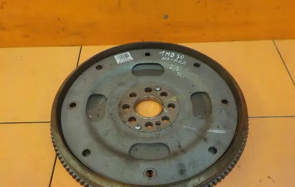 Nissan Navara D23 Flywheel AUT