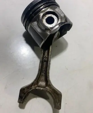 Honda Civic Piston 142
