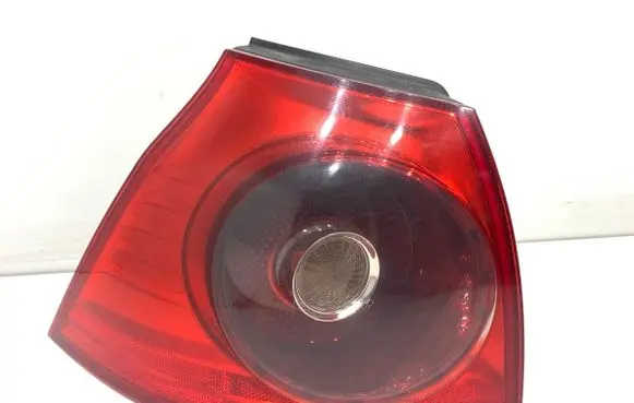 Volkswagen Golf V Rear/tail lights 1K6945095N