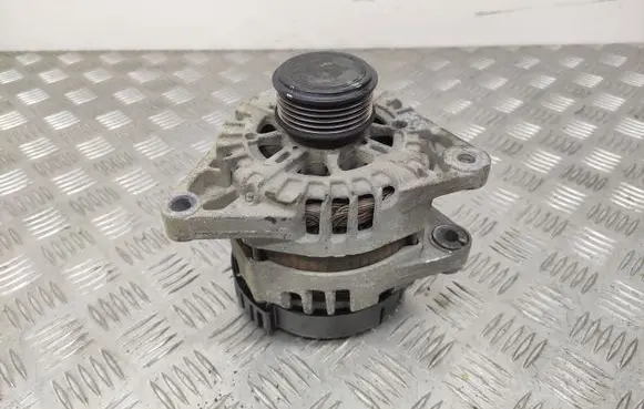 KIA Sportage Generator/alternator 373002A850