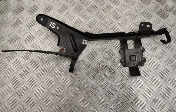 Porsche Panamera (970) Fender mounting bracket 97061020103