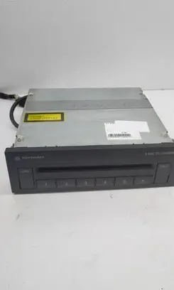 Volkswagen Touran I CD/DVD changer 1T0035110A