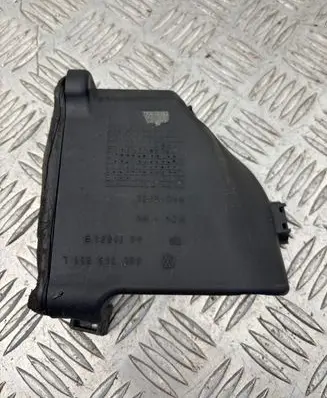 Volkswagen PASSAT B7 Other engine bay part 03C145851 03C145851L 4010884B