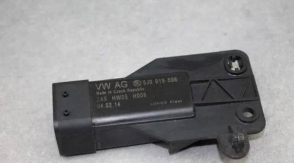 Seat Toledo IV (NH) Coolant fan relay 5J0919506