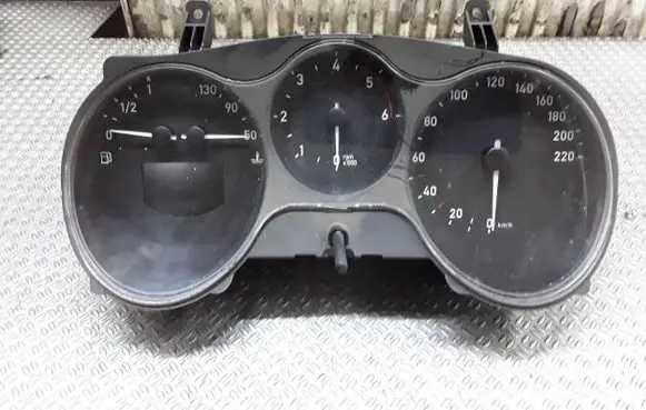 Seat Altea XL Speedometer (instrument cluster) 5P0920804C