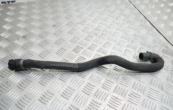 BMW 5 E60 E61 Engine coolant pipe/hose