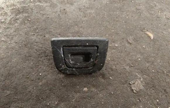 BMW X5 E53 Tie down hook / loop