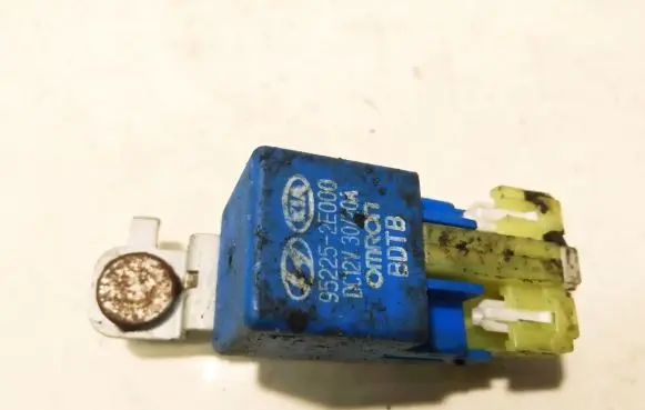 Hyundai Tucson JM Other relay 952252E000 95225-2E000AE4A