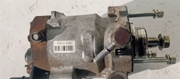 SsangYong Rexton Fuel injection high pressure pump A6650700401
