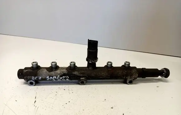 KIA Sorento Fuel main line pipe 314004A000 0445214036