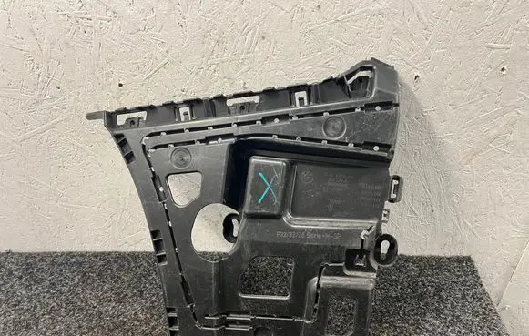 BMW 4 F32 F33 Rear bumper mounting bracket 7428731 51127428731