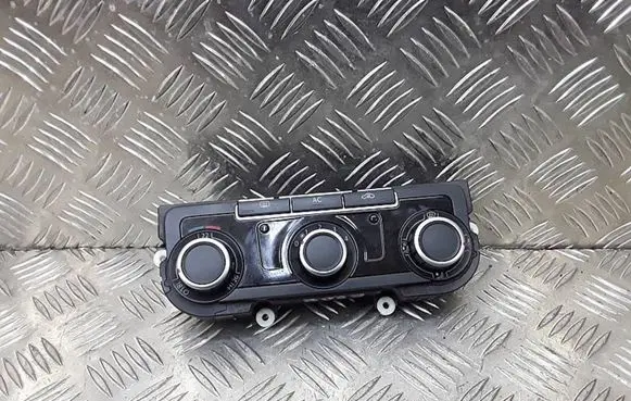 Volkswagen Golf VI Climate control unit 5HB00975110 3C8907336H