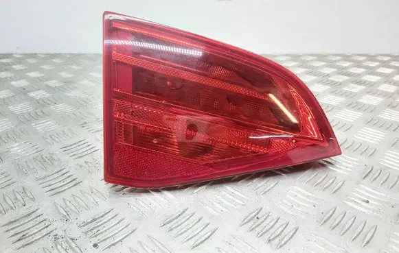 Audi A4 S4 B8 8K Tailgate rear/tail lights