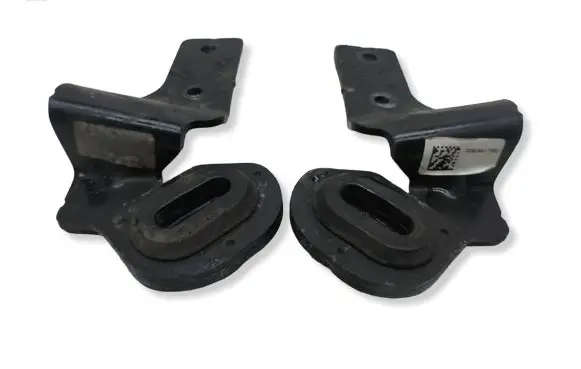 Alfa Romeo Giulia Radiator mount bracket 00505417980