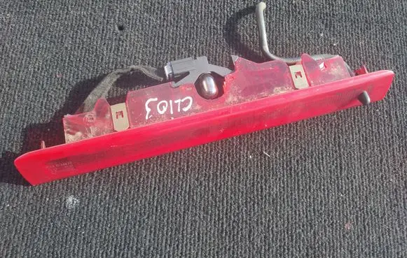 Renault Clio III Third/center stoplight