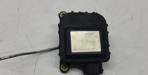 Audi A6 S6 C5 4B Intake manifold valve actuator/motor 4B1820511