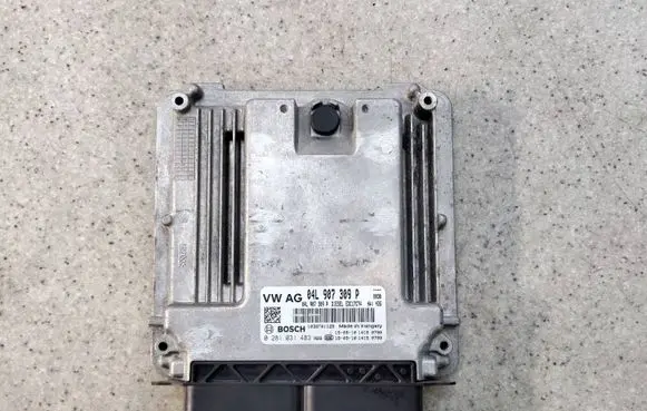 Skoda Superb B8 (3V) Engine control unit/module 04L907309P52 04L907309P