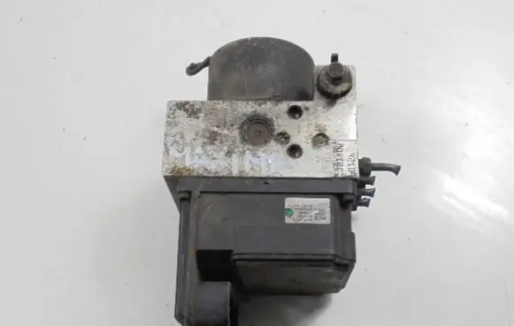 Nissan Maxima ABS Pump 476603Y505