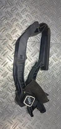 Mercedes-Benz E W211 Accelerator throttle pedal A2113000604