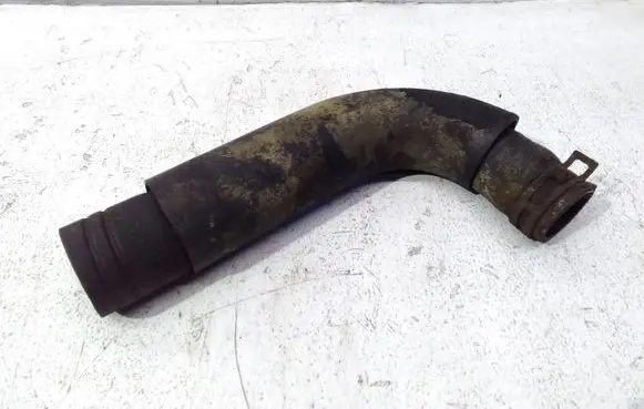 Hyundai Santa Fe Engine coolant pipe/hose