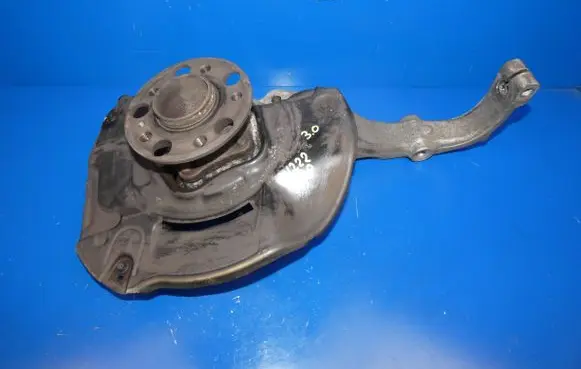 Mercedes-Benz S W222 Front wheel hub 2222001