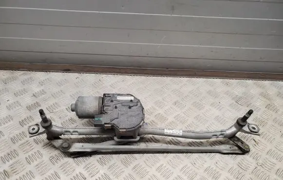 Audi A8 S8 D4 4H Front wiper linkage and motor 4H1955023E 4H1955119C
