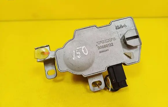 Volvo V50 Steering wheel lock 30680132