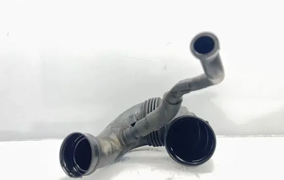 Mercedes-Benz C W203 Air intake duct part A6460941297