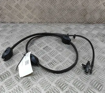 Windshield washer spray nozzle