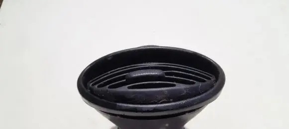 Dash center air vent grill