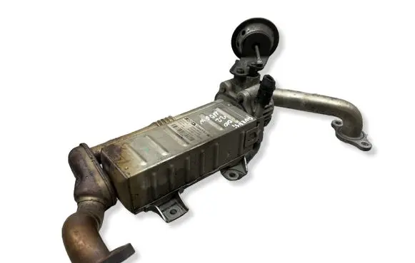 Toyota Avensis T270 EGR valve cooler 256010R020 YA20066640 13064130000
