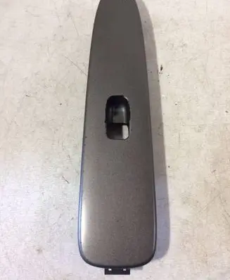 Lexus IS 200-300 Front door window switch trim 7423253010