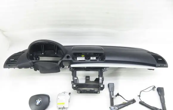 BMW 1 E81 E87 Dashboard 