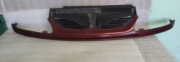 Renault Laguna I Front grill 7700819948