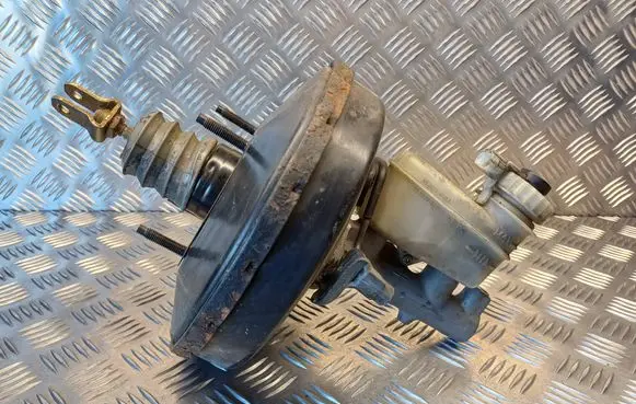 Toyota Avensis T220 Brake booster 03775298064