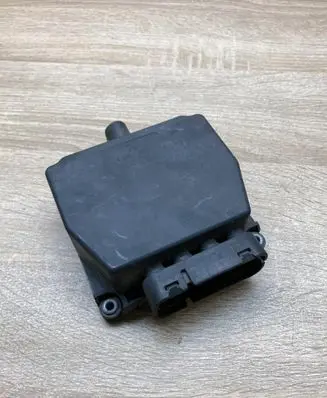 Volkswagen Golf V Vacuum valve 6Q0906625