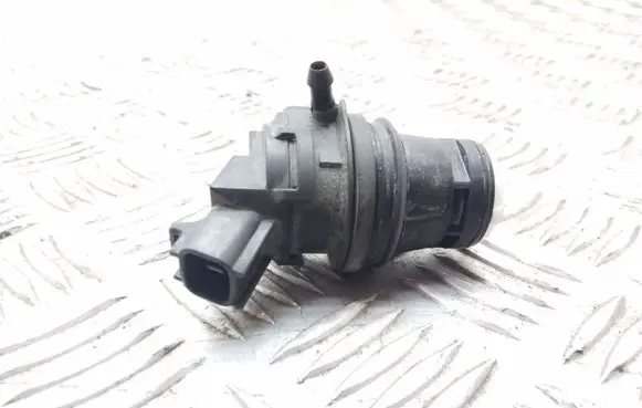 Toyota Prius (XW20) Headlight washer pump 8533060180