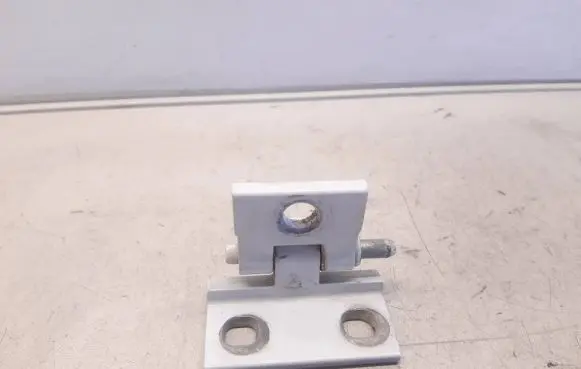 Volvo V70 Rear door upper hinge