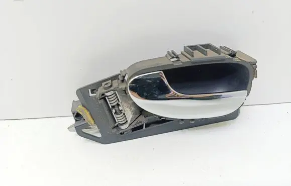 Peugeot 307 Front door interior handle 9643604577
